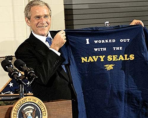 Тениска с изображение на морски лъвове Джордж Буш Младши 11x14 Сребристо-Галоидный Фотопринт