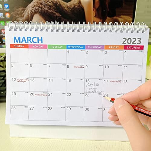 Малък Настолен Календар за 2023 година, 9 x 7,3 с Цветни Рисунки на месец, Настолен Календар, Станковый Календар,