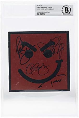 Джон Бон Джоуви и Групата Подписа на обложката на cd-диск с автограф на БЪЛГАР